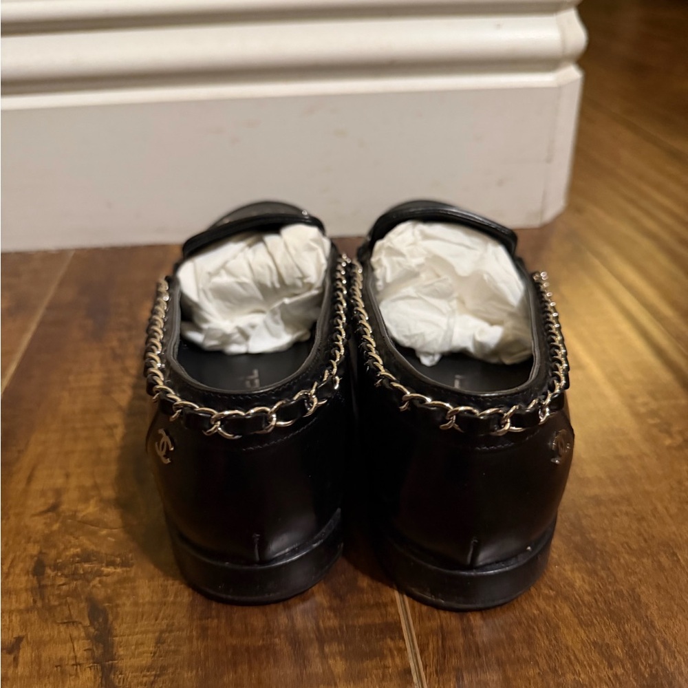 CHANEL Black Loafers with Silver Chain Accent - Picture 3 of 6